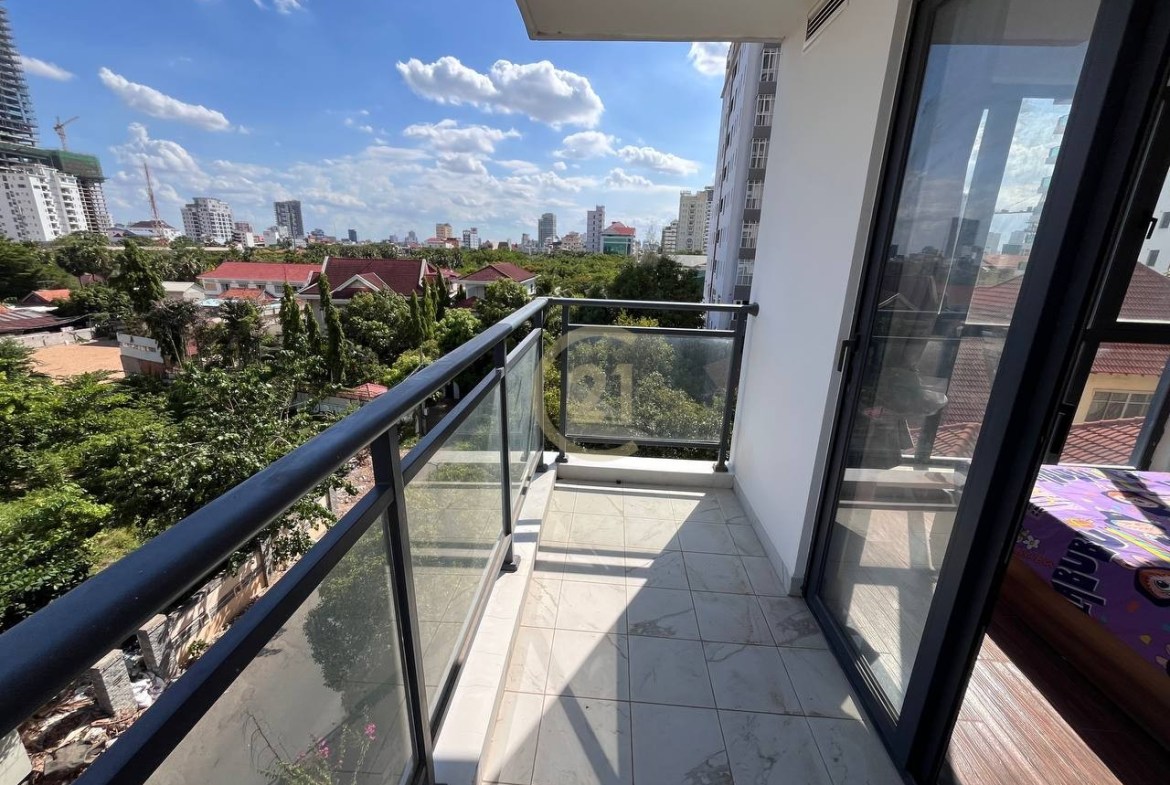 Luxury One Bedroom For Rent At Tonle Bassac