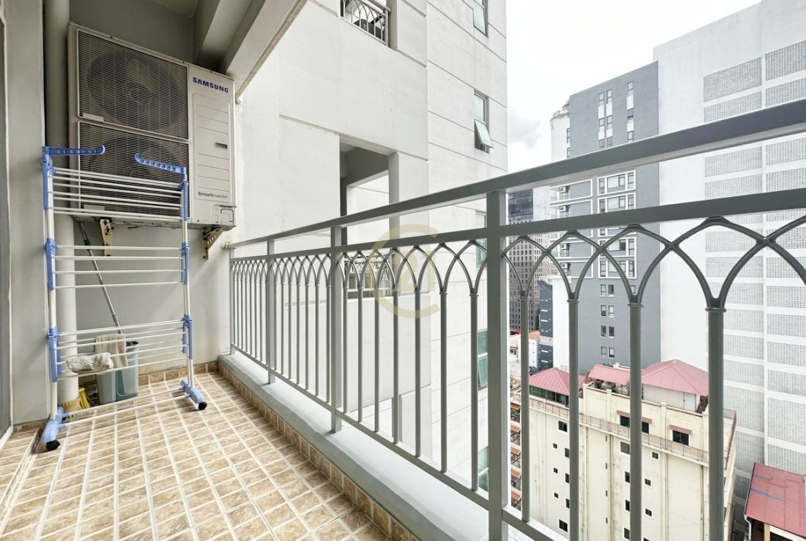 Cozy Two bedroom For rent at BKK1