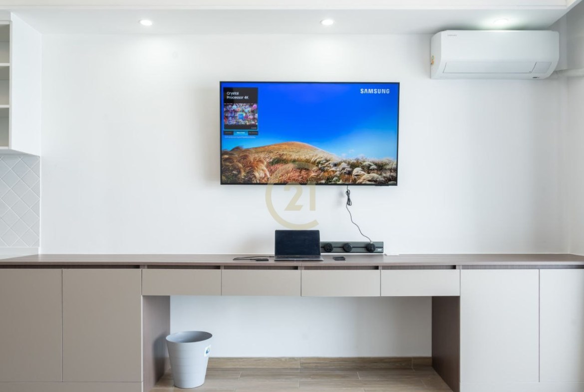 Luxury Studio Room For Rent At Mogan
