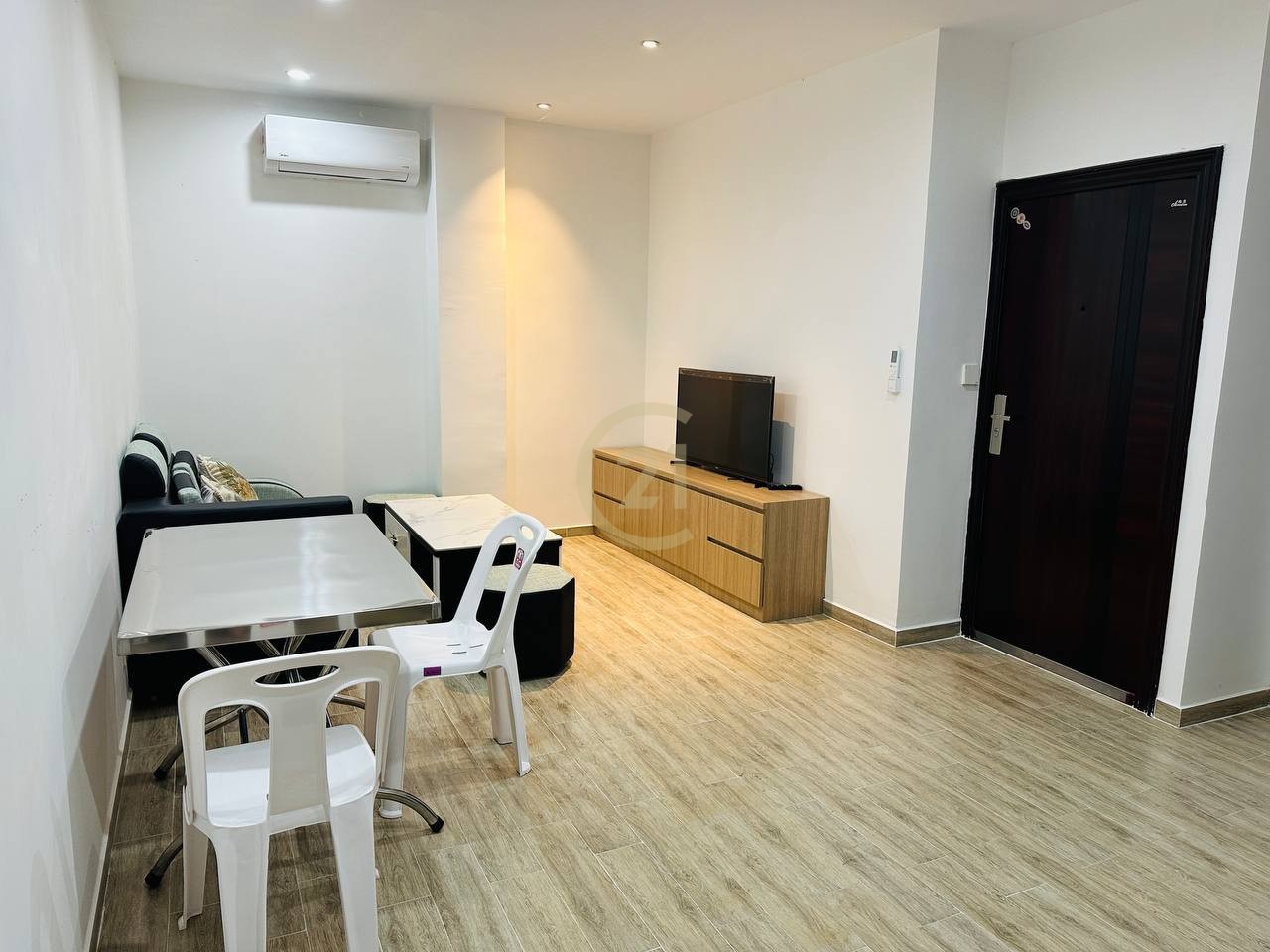 Cozy Two bedroom For rent at BKK3