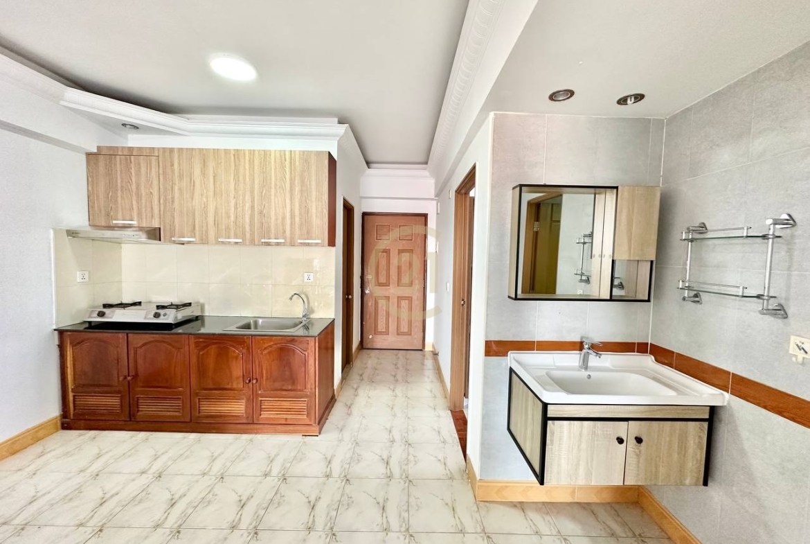 Cozy Two bedroom For rent at Toul Svayprey