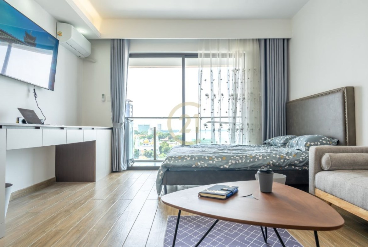 Luxury Studio Room For Rent At Mogan