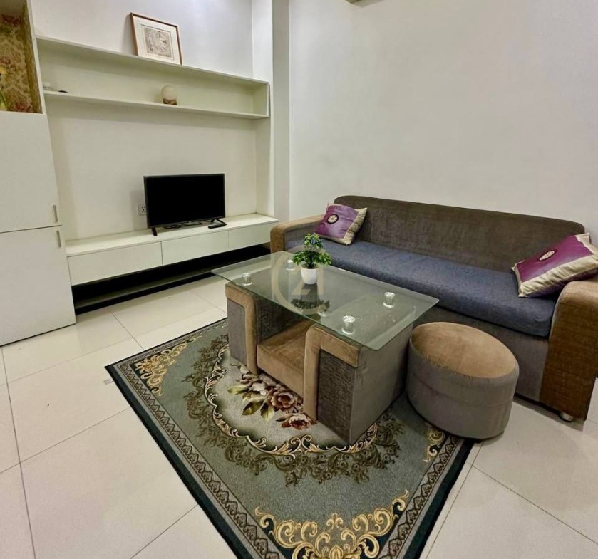 Cozy One Bedroom For Rent At BKK3