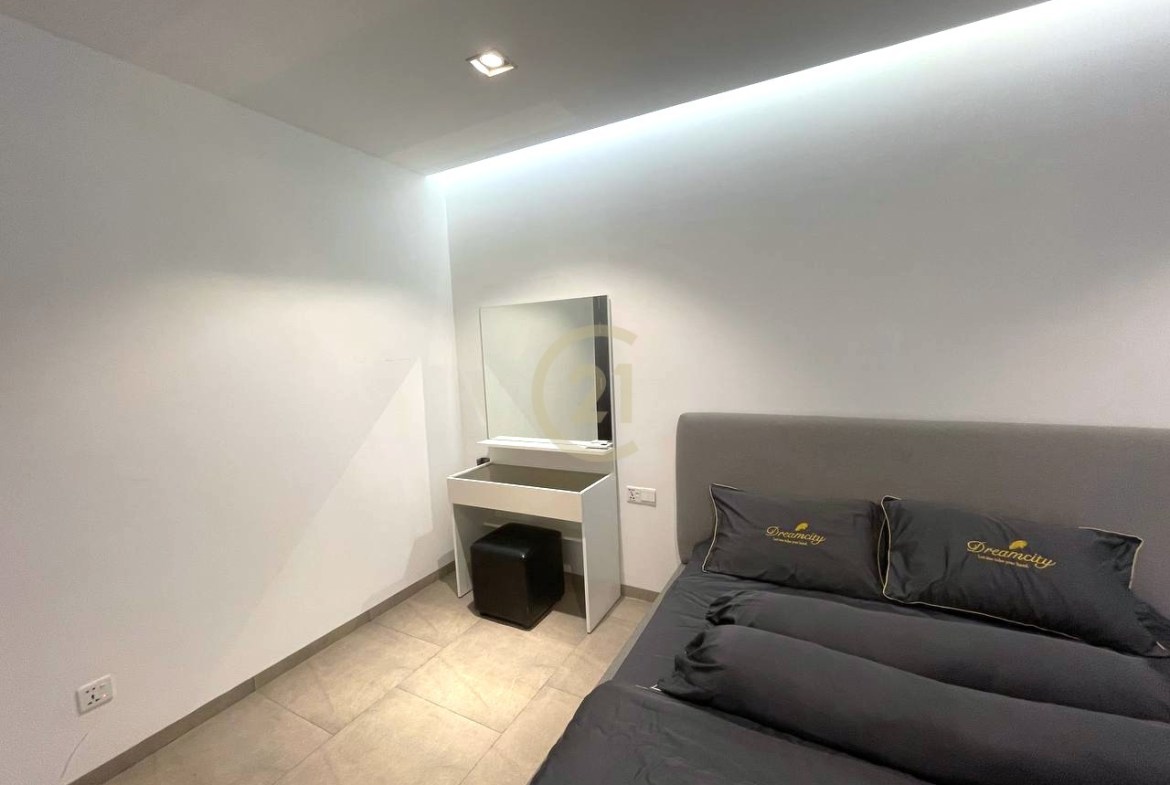 Cozy One Bedroom For Rent At Urban Village 