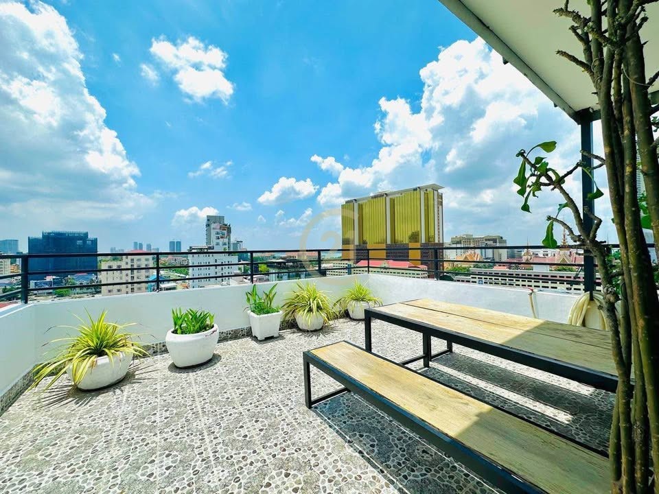 Bassac Lane – 1-Bedroom Furnished Serviced Apartment for Rent |Phnom Penh