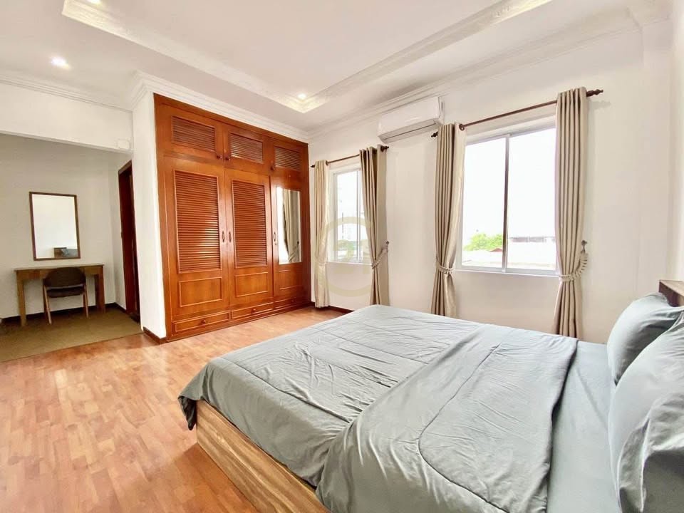 BKK1 | Furnished 1-Bedroom Serviced Apartment for Rent |Phnom Penh