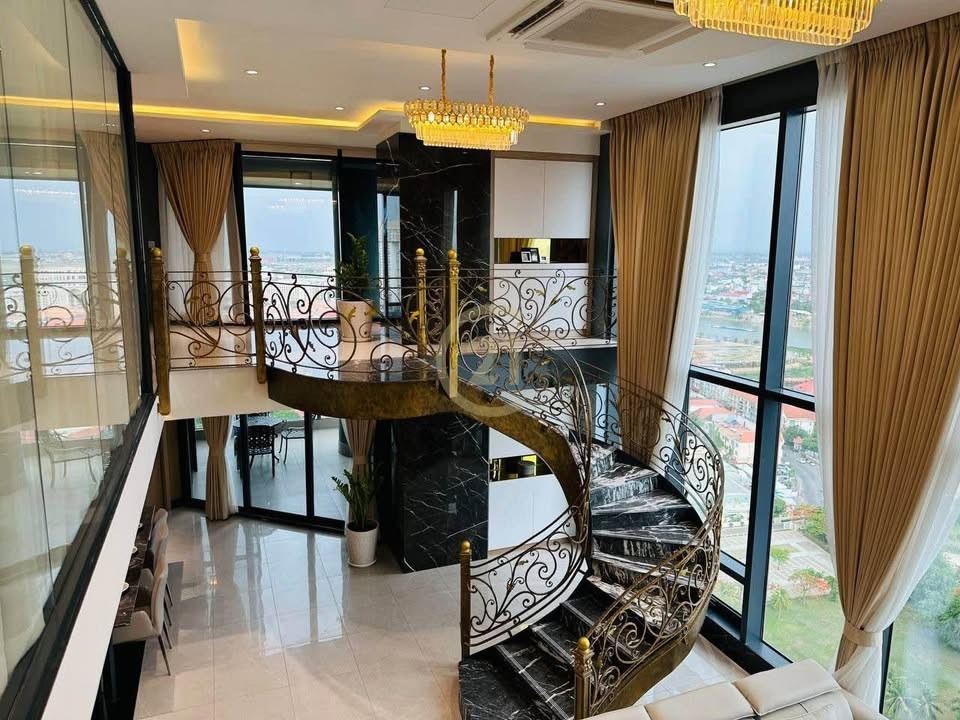 PREMIUM PENTHOUSE FOR RENT-AEON MALL 1