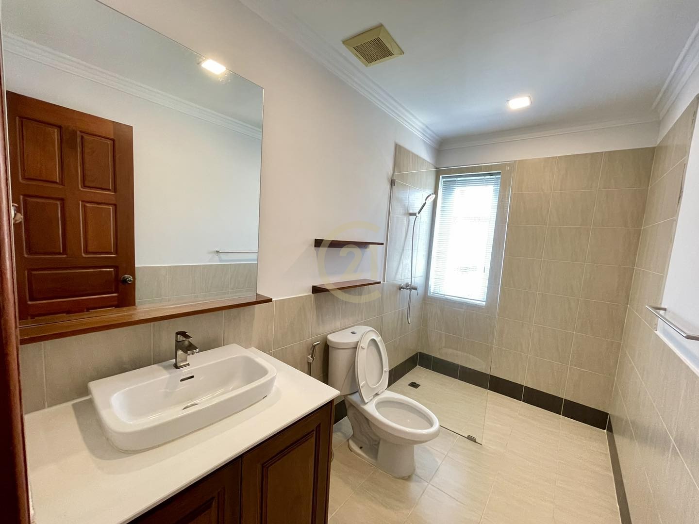 MODERN ONE BEDROOM FOR RENT-BKK1
