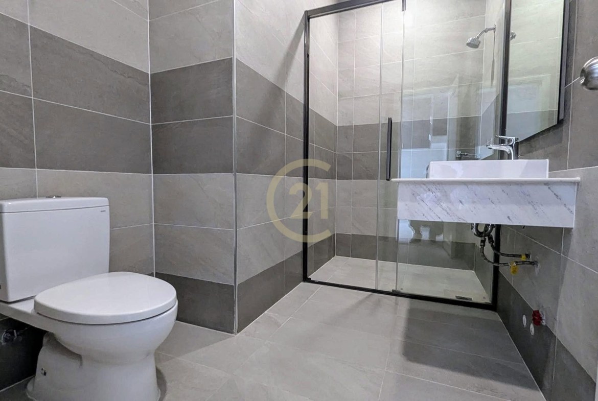 Brand New Studio Apartment for Rent |1 Minute to BKK1 |Phnom Penh