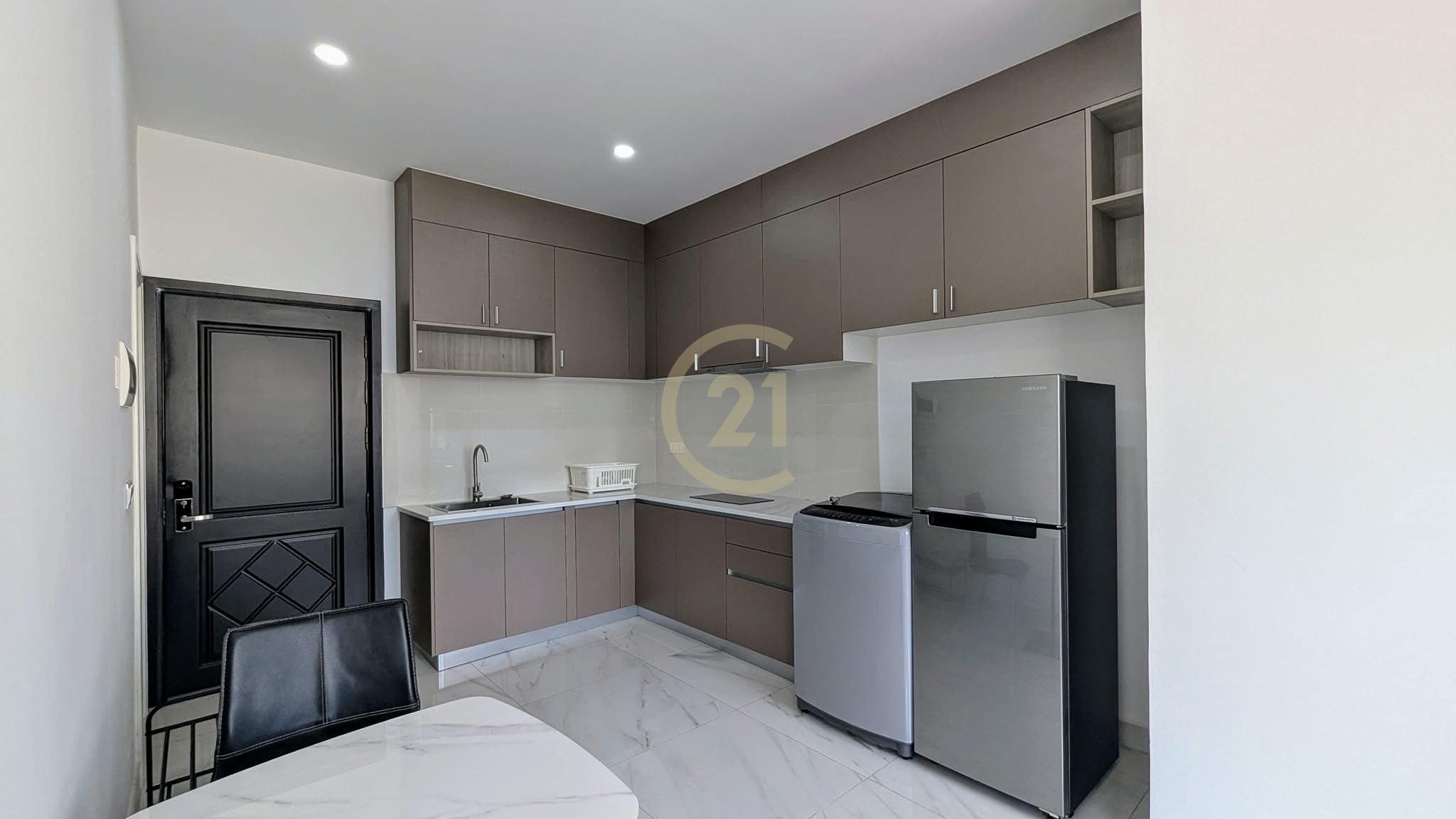 Brand New Studio Apartment for Rent |1 Minute to BKK1 |Phnom Penh