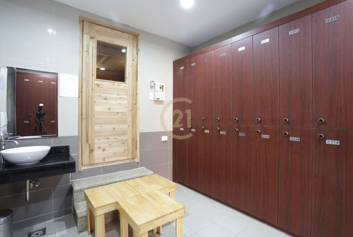 1 Bedroom For Rent at De Castle Royal BKK1
