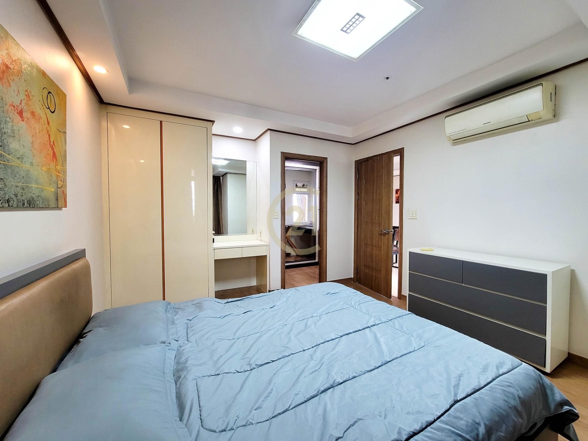 1 Bedroom For Rent at De Castle Royal BKK1