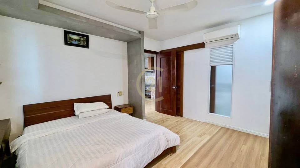 WESTERN ONE BEDROOM FOR RENT-PHSAR DAEUM THKOV