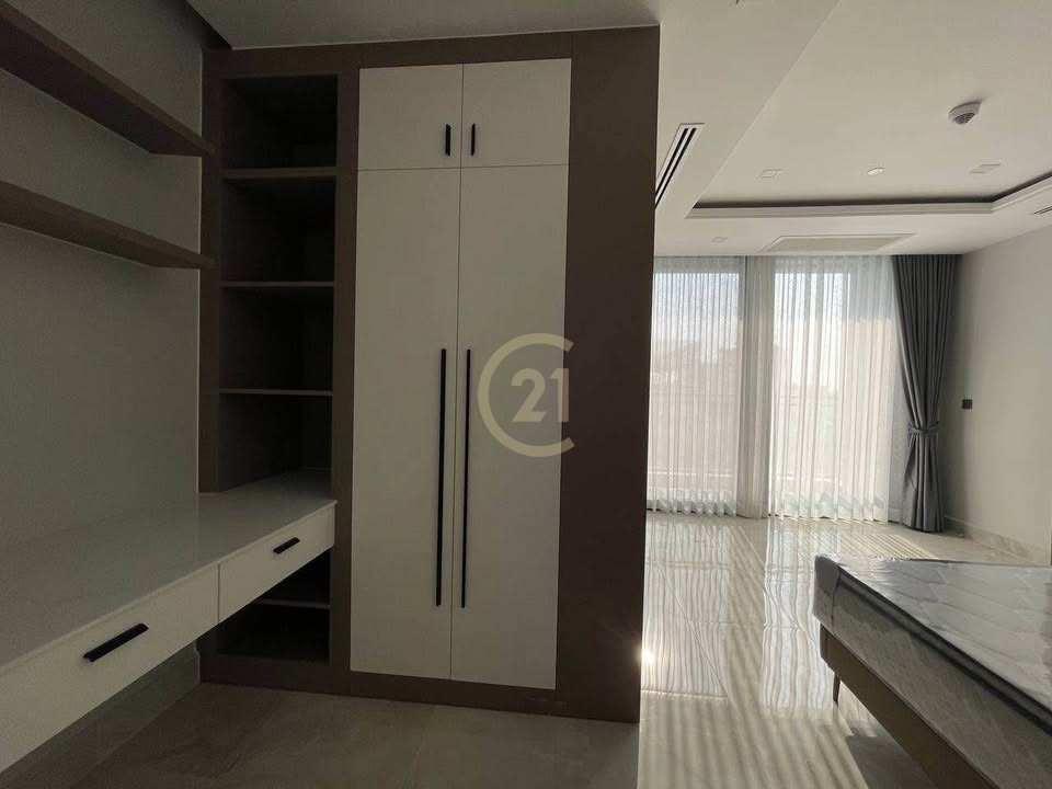 516949584_23970030015996254_6601034607808725020_n PREMIUM ONE BEDROOM FOR RENT-HEART OF BKK1