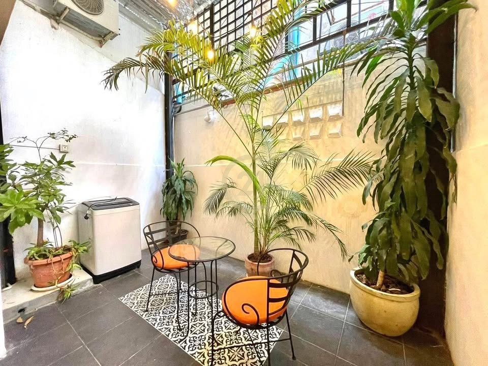 RENOVATED TWO BEDROOM FOR RENT-TONLE BASSAC