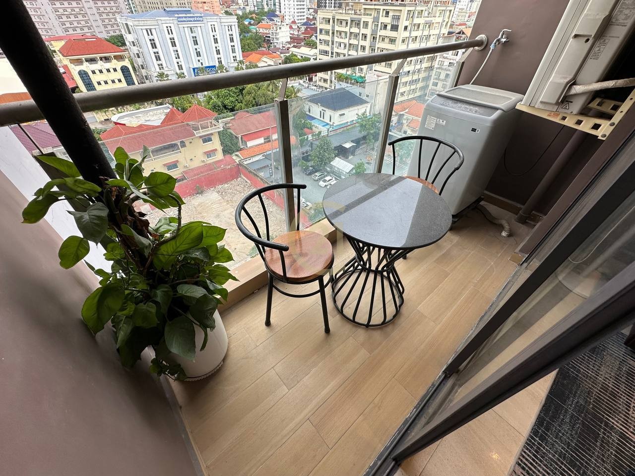 2 Bedroom Cono For Rent At Time Square 3