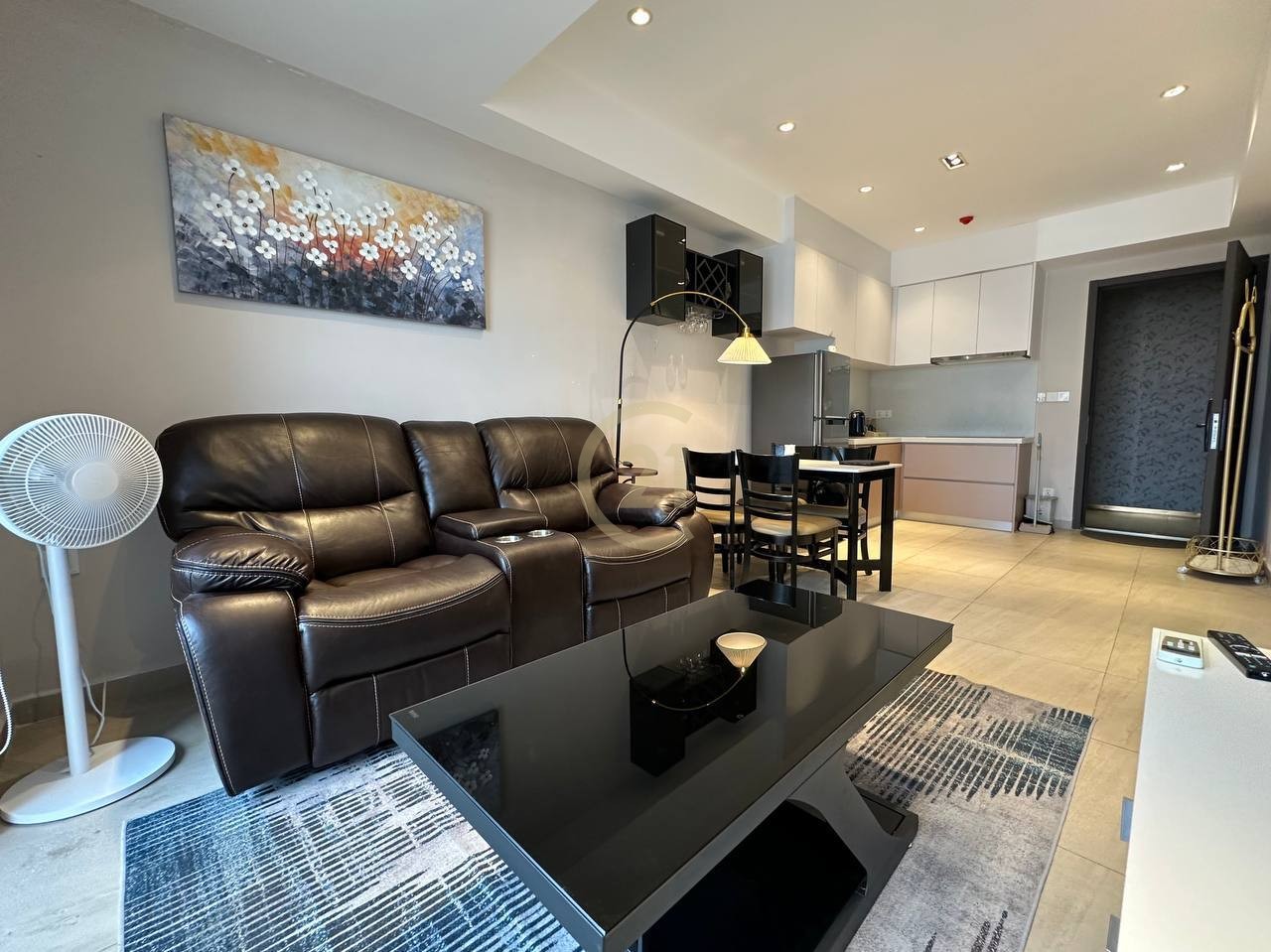 2 Bedroom Cono For Rent At Time Square 3