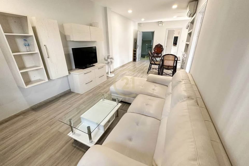 522210428_758644123360854_532543574087820457_n PRECIOUS TWO BEDROOM FOR RENT-BKK1