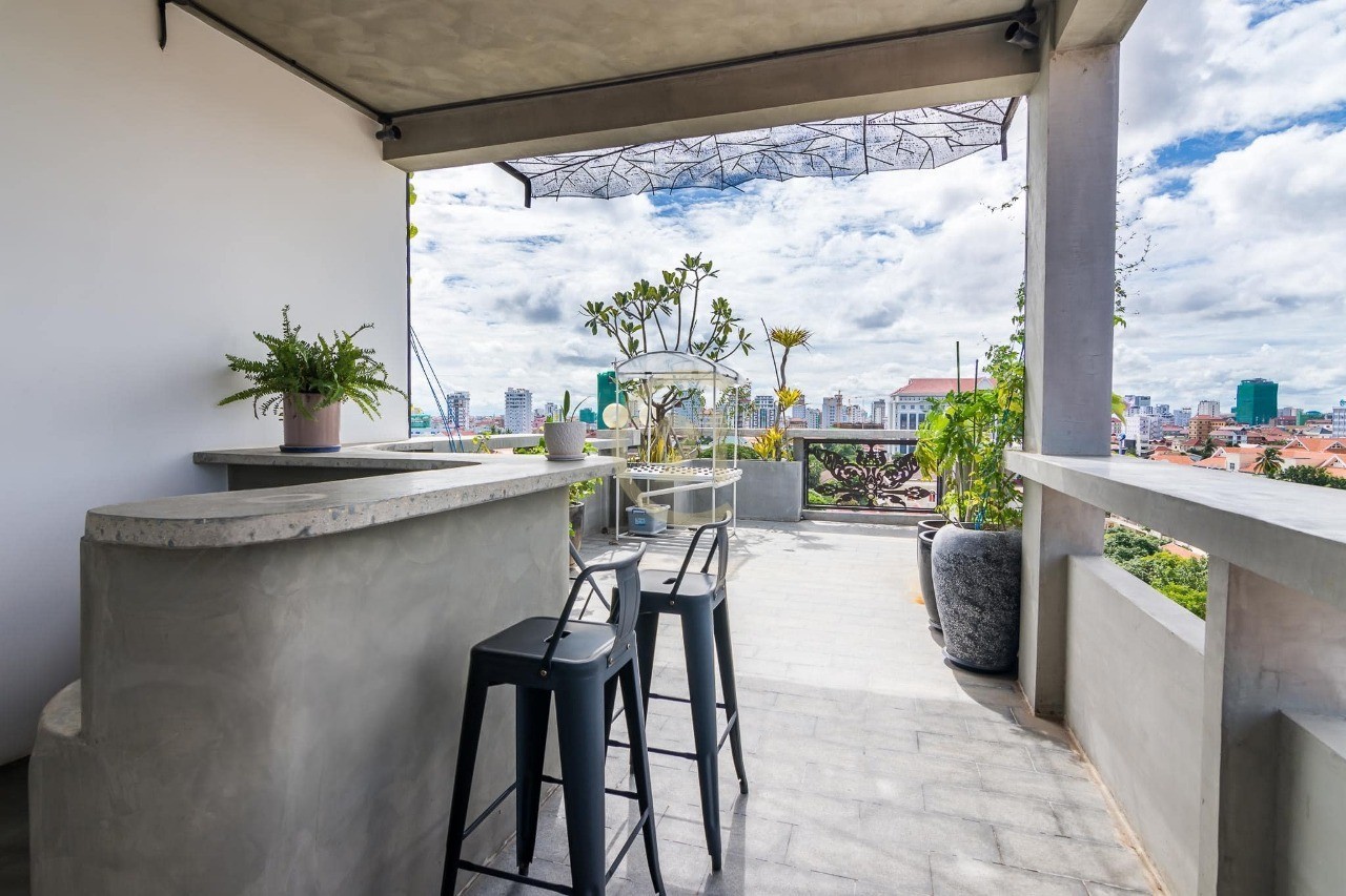 BEST DECORATION 1 BED FOR RENT AT TONLE BASSAC