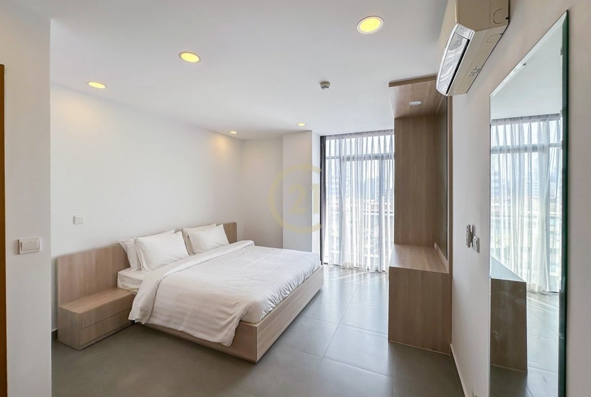New 2 Bedroom For Rent at Toul Tompoung