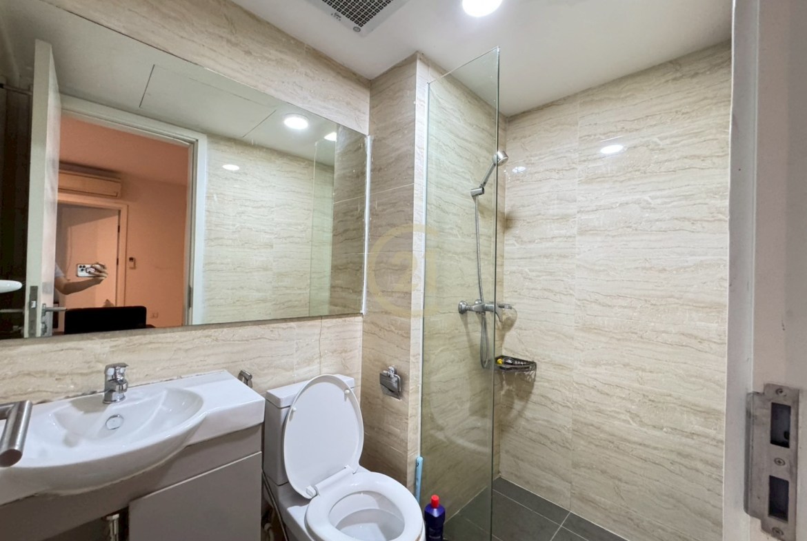 Modern 2-Bedroom Condo for Rent at The Bridge, Tonle Bassac