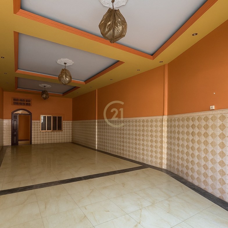 Ground Floor Shophouse for Rent in Toul Tompoung |Phnom Penh
