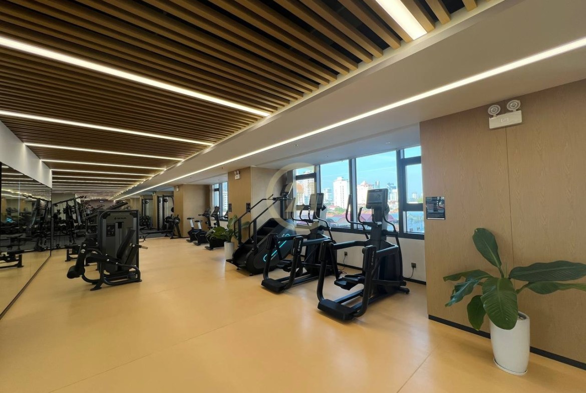 Brand New 1-Bedroom Condo for Rent at The Pinnacle, Tonle Bassac