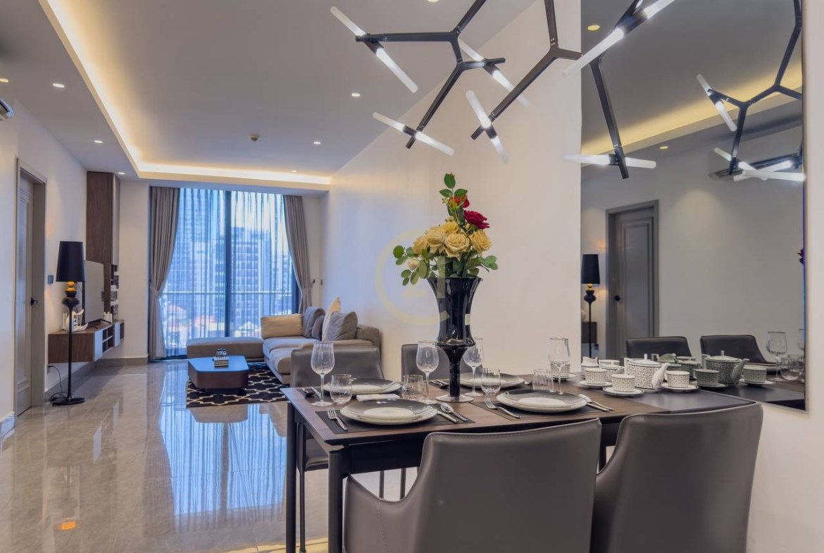 ELEGANT TWO BEDROOM FOR RENT-HEART OF BKK1