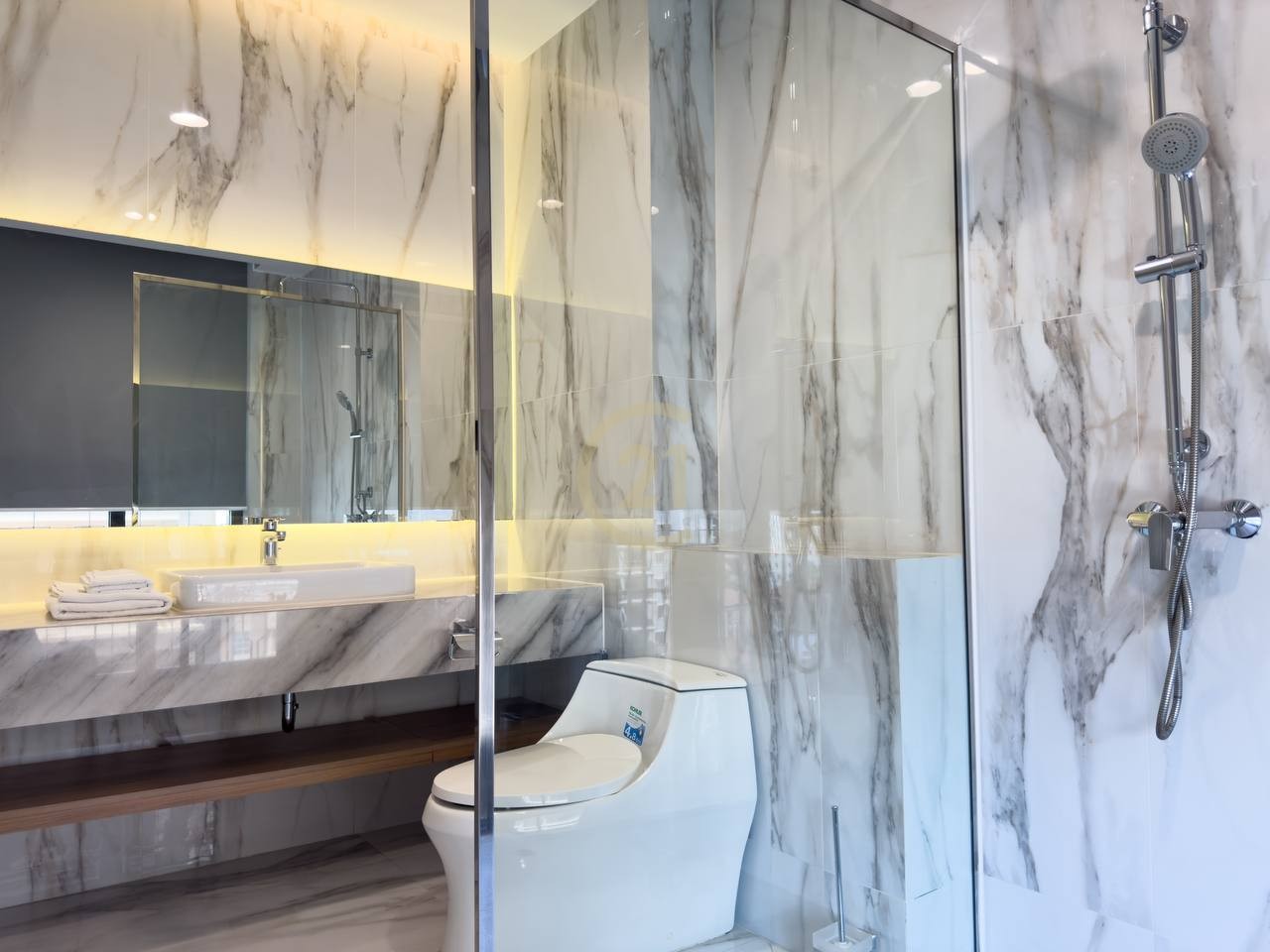 ELEGANT TWO BEDROOM FOR RENT-HEART OF BKK1