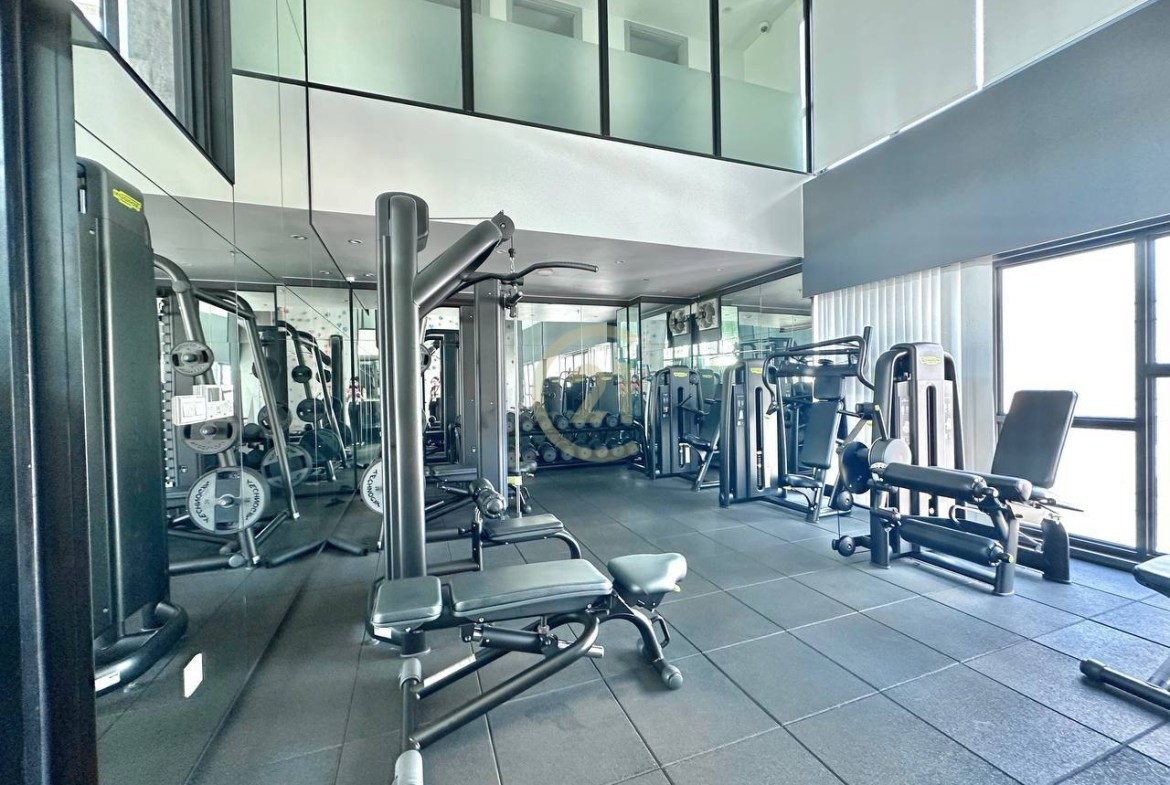 WESTERN STUDIO ROOM FOR RENT-BKK1