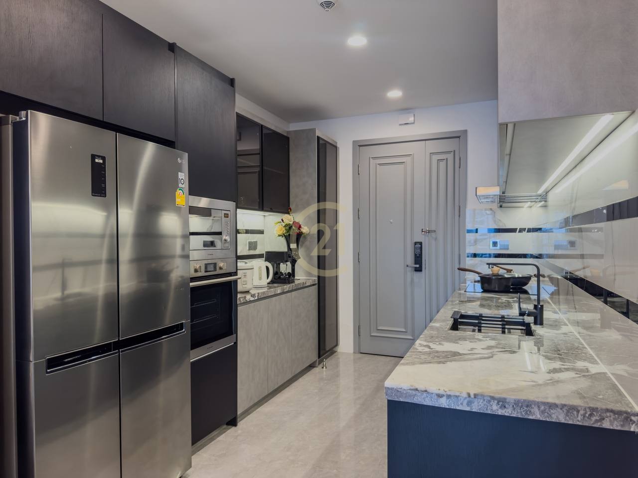 Luxury 2 Bedroom For Rent In BKK1