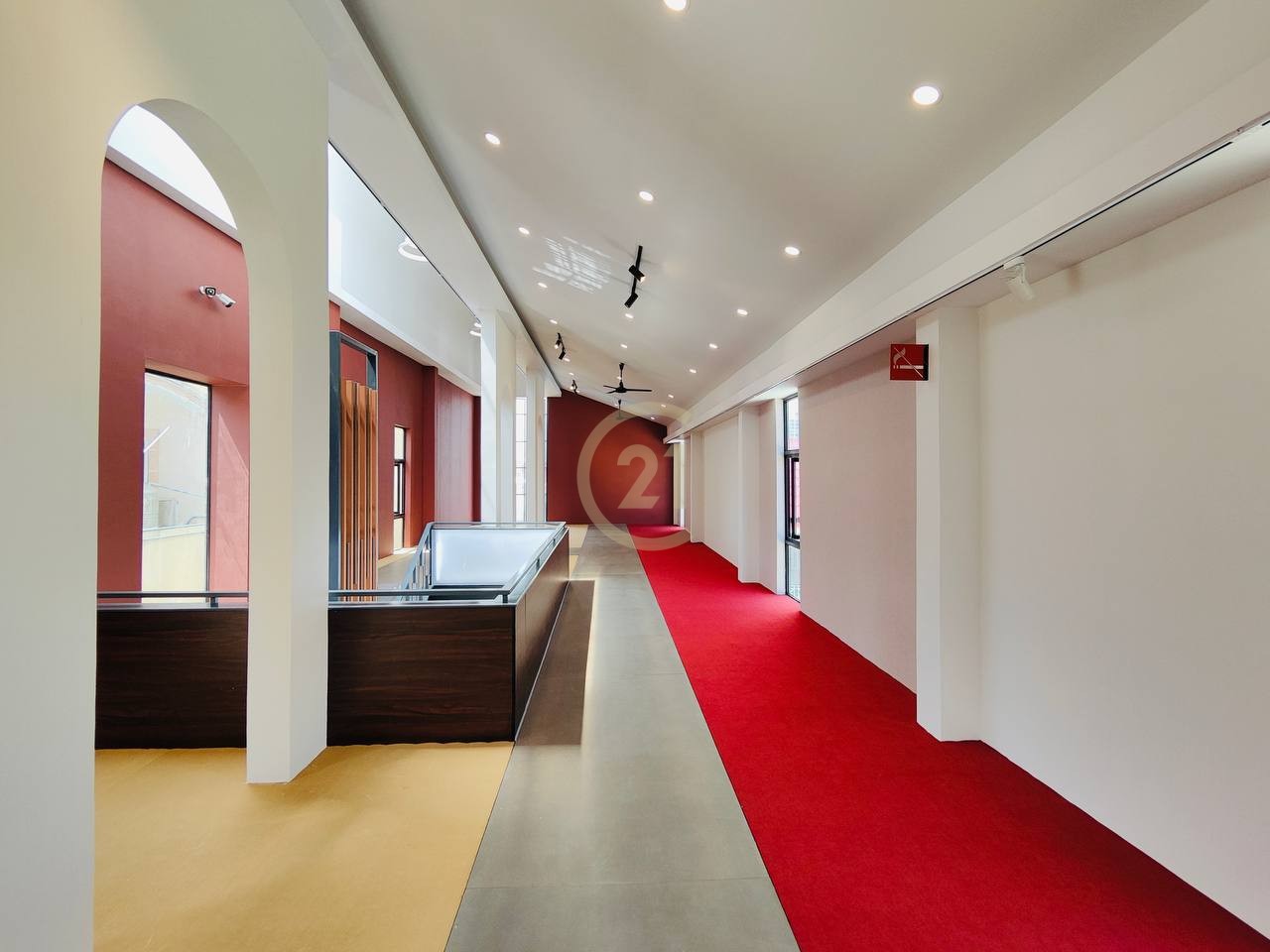 Modern Commercial Building for Rent – Monivong Blvd (Main Road)
