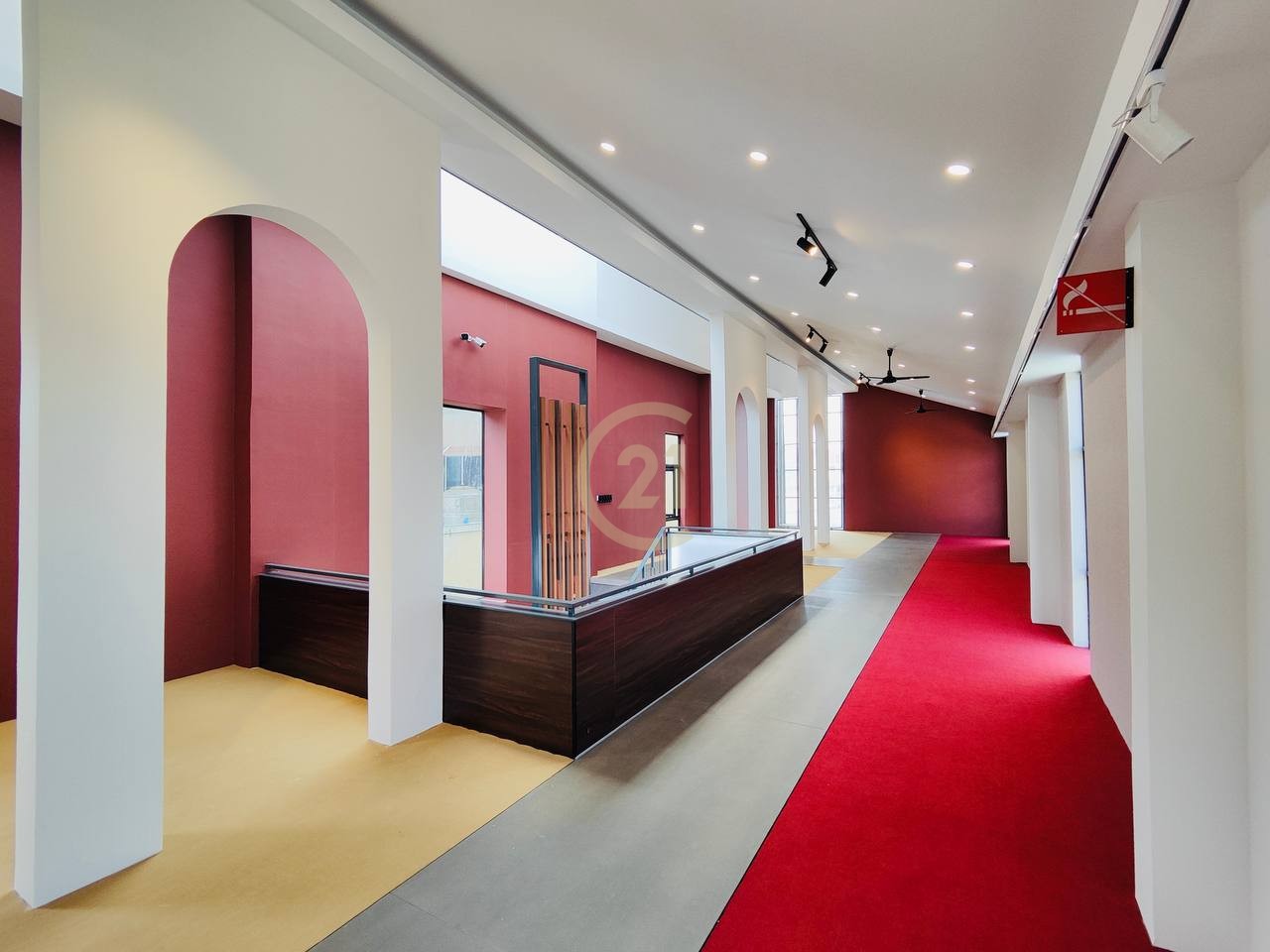 Modern Commercial Building for Rent – Monivong Blvd (Main Road)