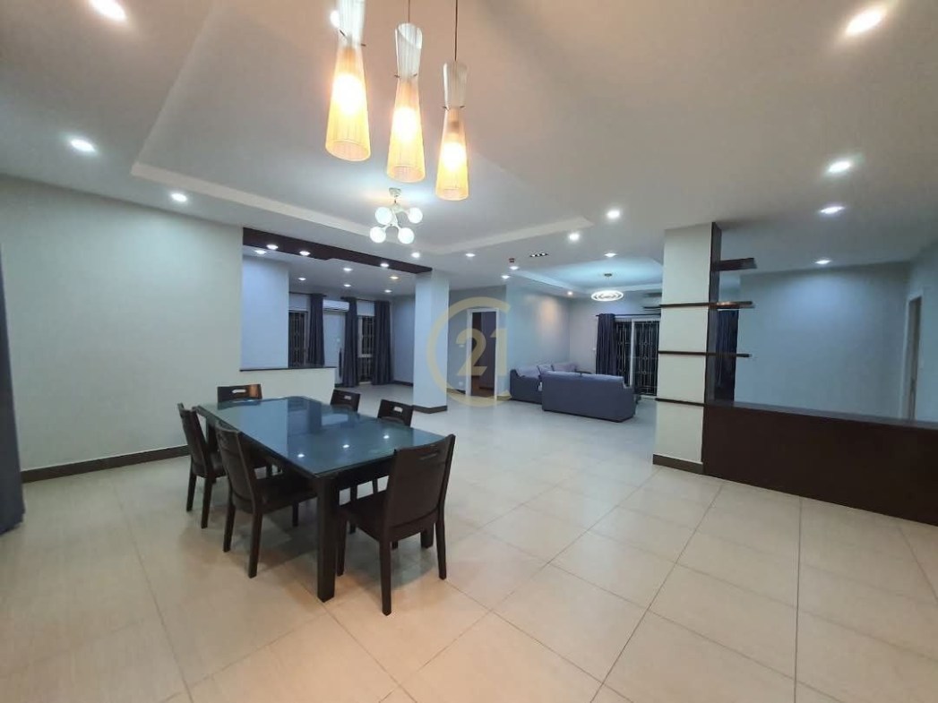 4 Bedroom For Rent At Toul Tompong