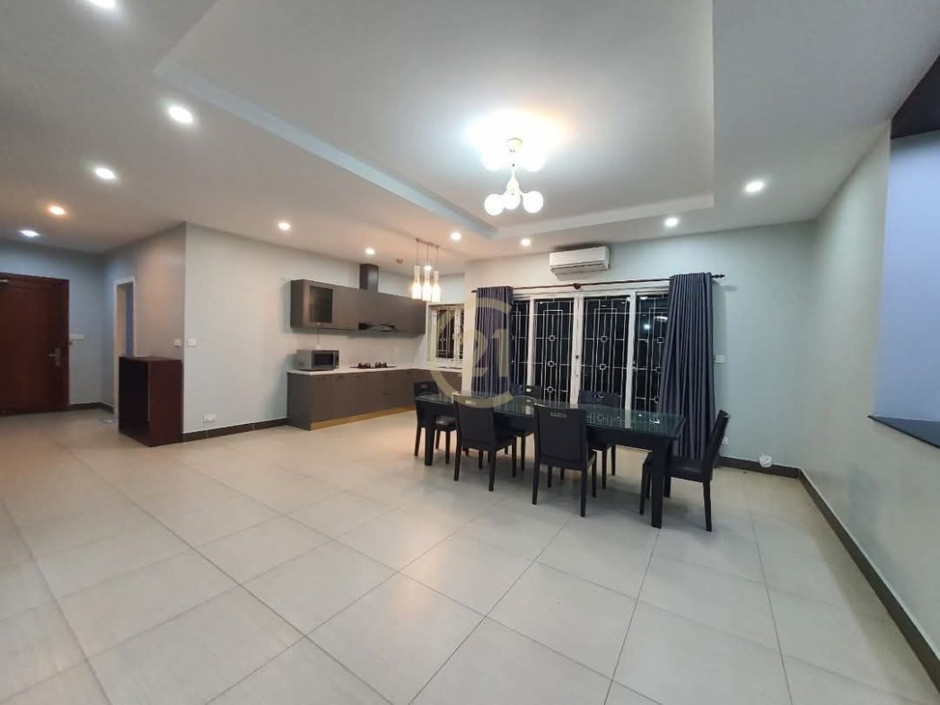 4 Bedroom For Rent At Toul Tompong