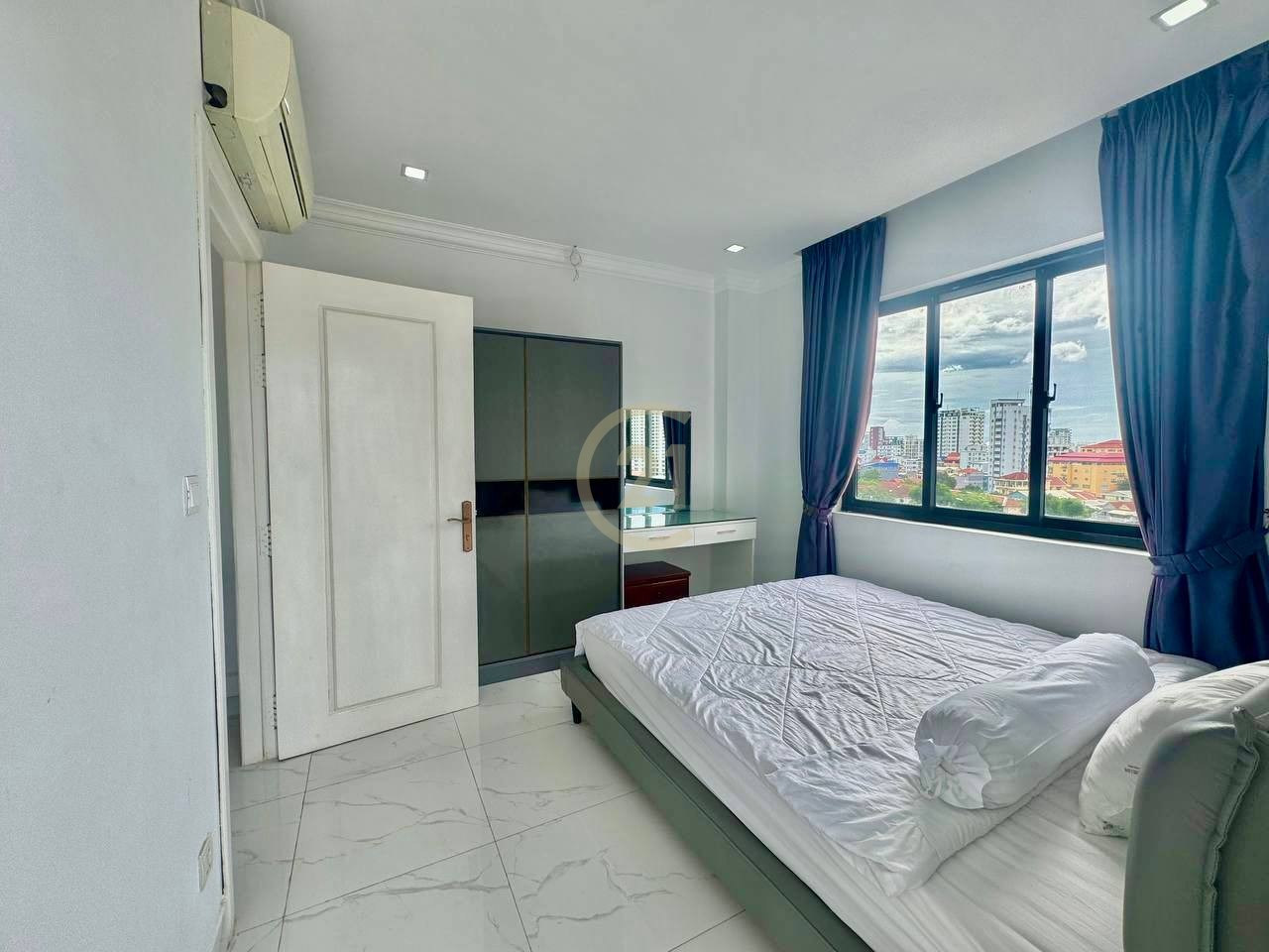 LOVELY ONE BEDROOM FOR RENT-PHSAR DAEUM THKOV