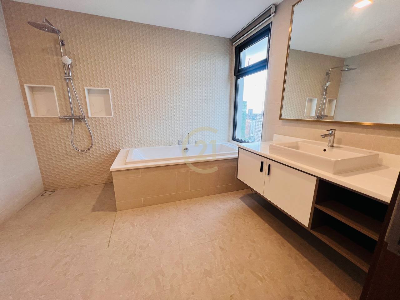2 Bedroom For Rent At BKK1