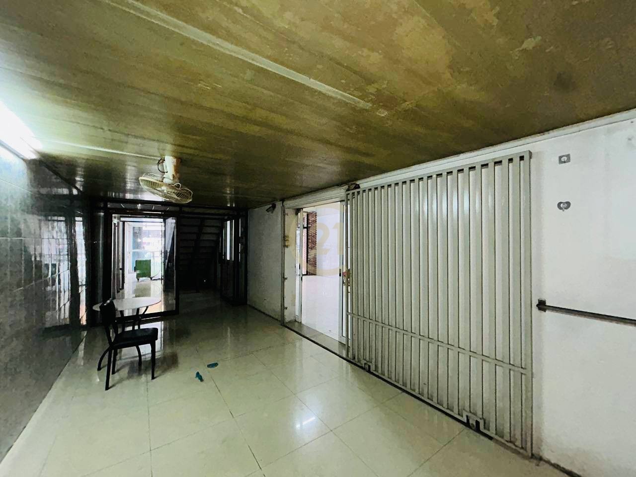 Shophouse For Rent At Toul Tompong