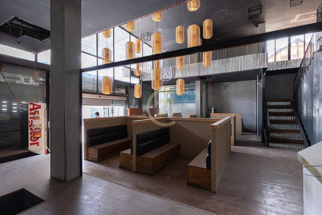 Shophouse For Rent In BKK