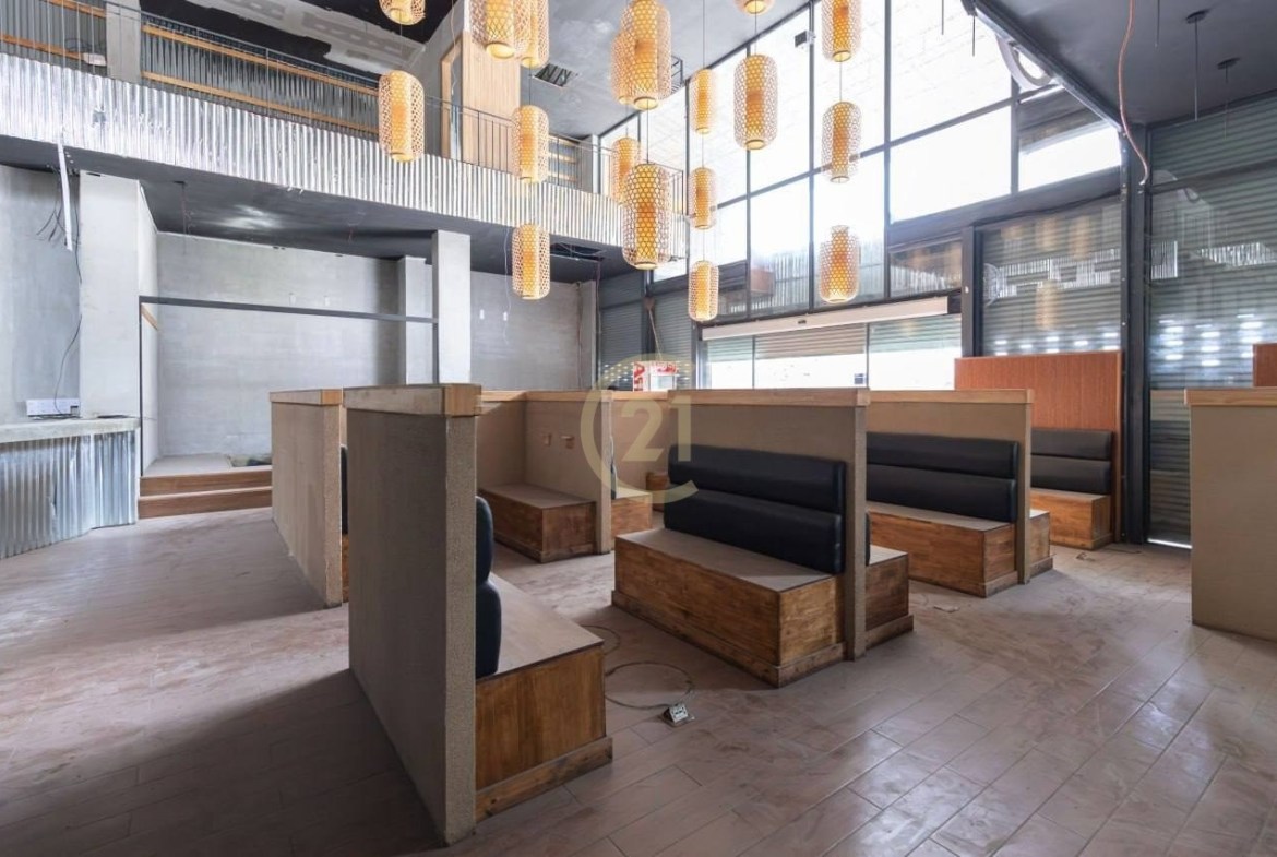 Shophouse For Rent In BKK