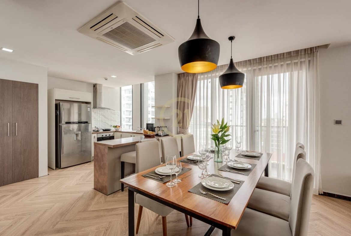 ELEGANCE THREE BEDROOM FOR RENT-BKK1