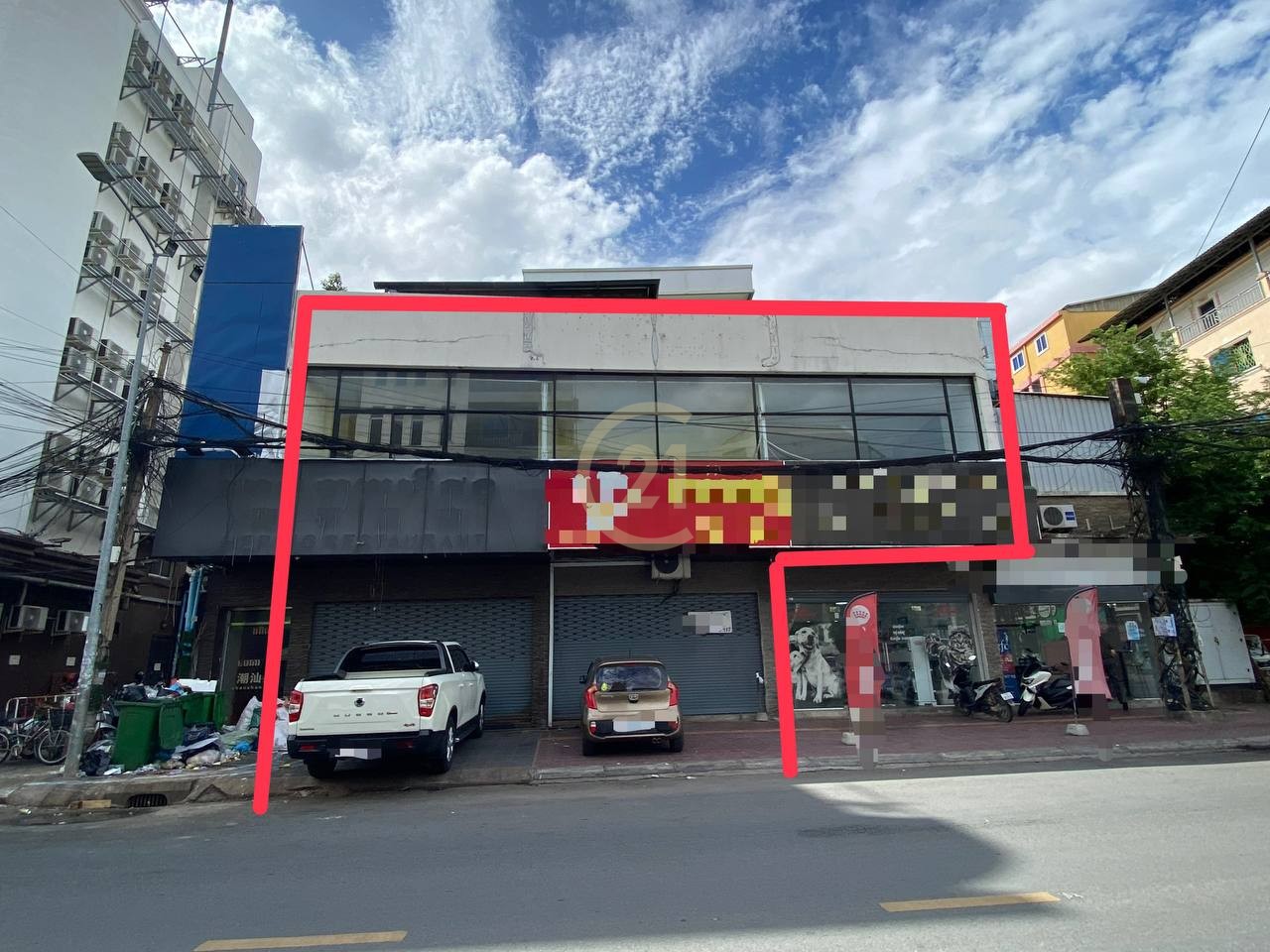 Spacious Shophouse for Rent in Daun Penh | Ideal for Business, Restaurant, Café