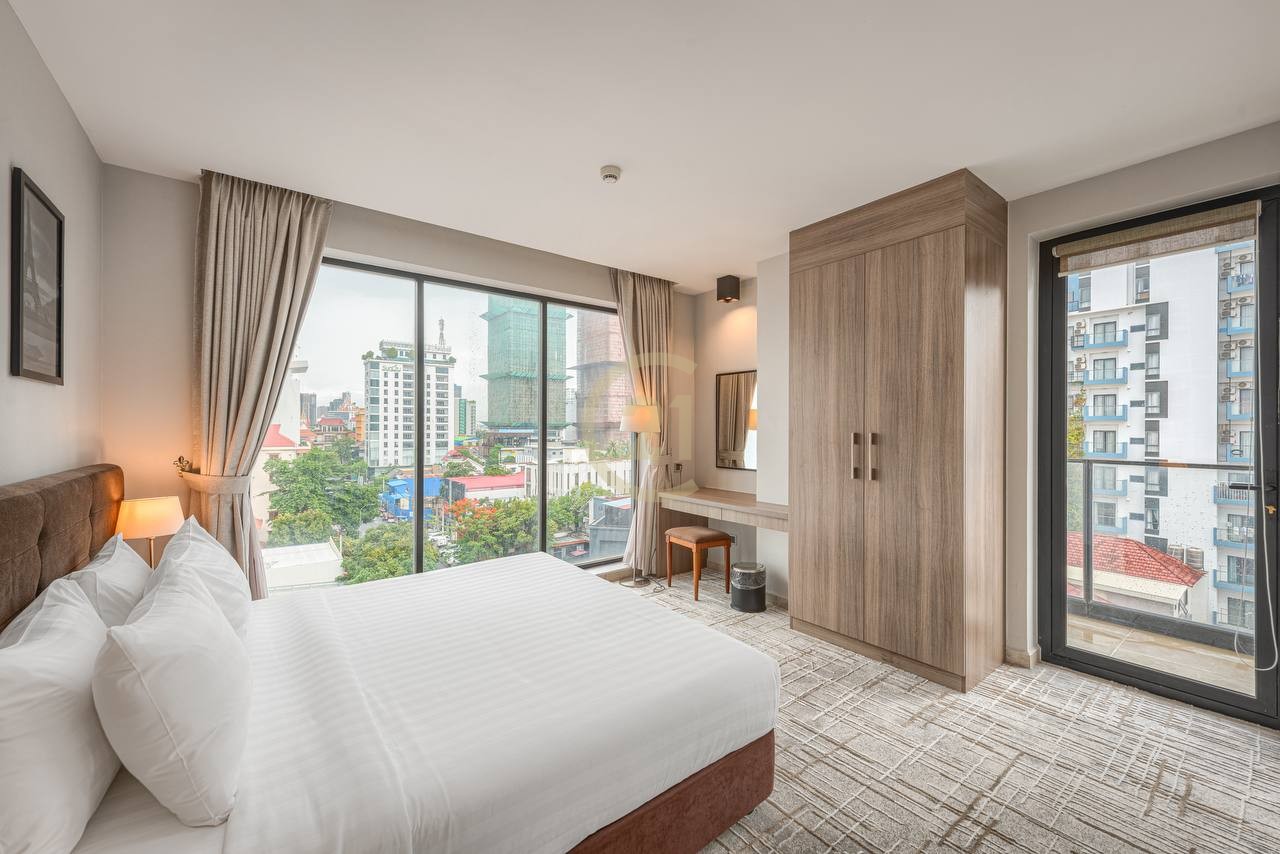 COZY TWO BEDROOM FOR RENT-BKK1