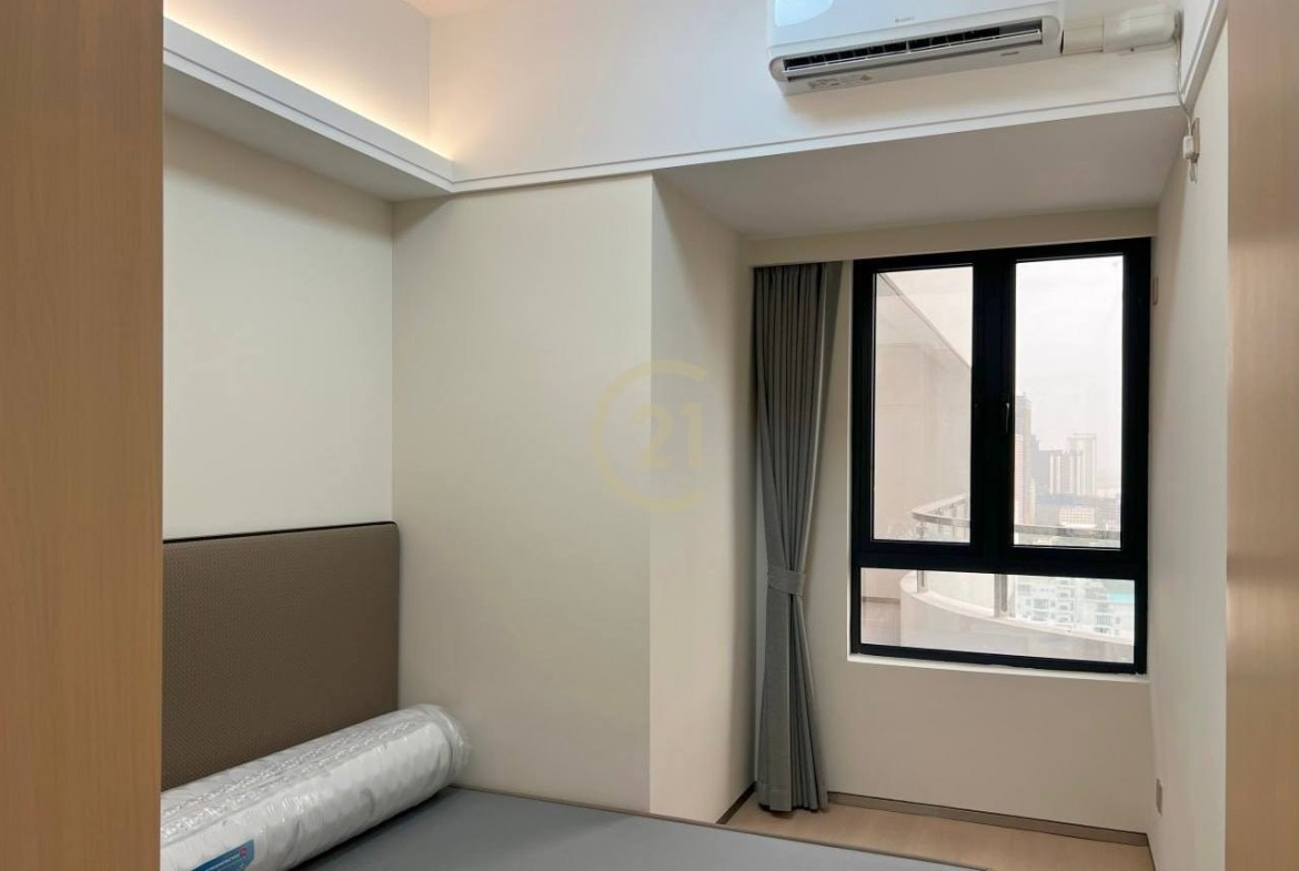 Brand New 2 Bedroom For Rent at Le Conde BKK1