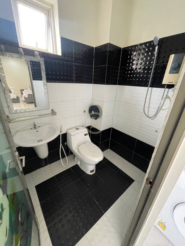 Western One Bedroom For Rent At Russian Market