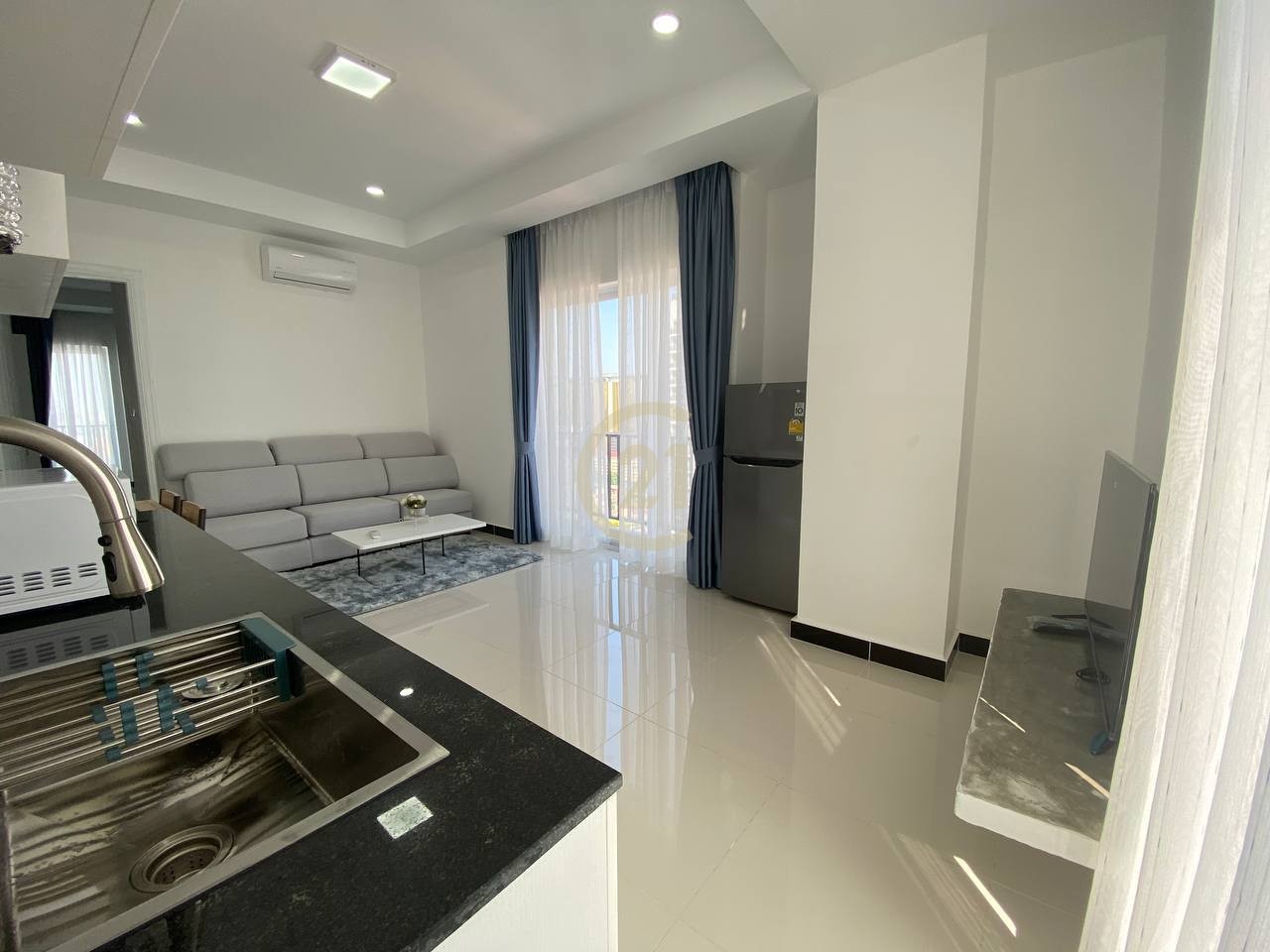 Luxury One Bedroom for rent at Tonle Bassac