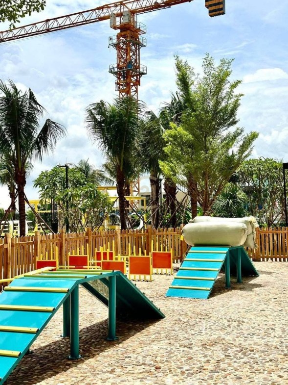 Brand New 1-Bedroom Condo for Rent at The Pinnacle, Tonle Bassac