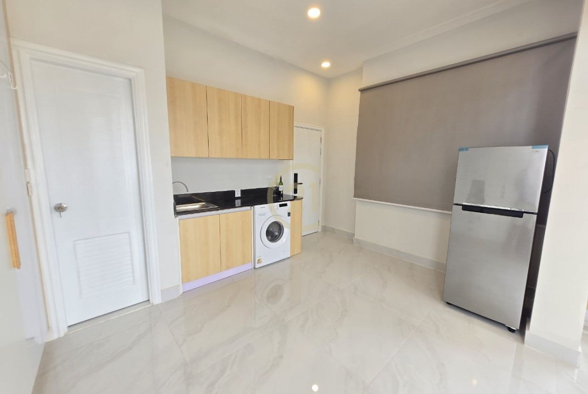 Loft-Style 1Bedroom Apartment for Rent | Toul Tompoung (Russian Market Area)