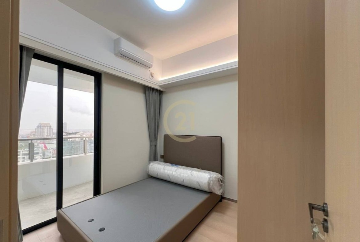 Brand New 2 Bedroom For Rent at Le Conde BKK1