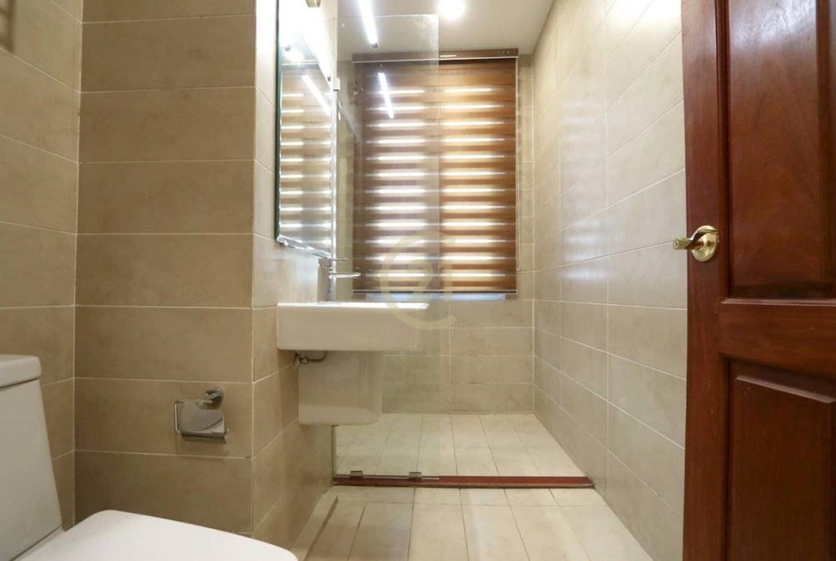 Cozy Three Bedroom For Rent At BKK1